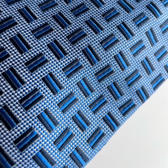 Vintage Burberry Silk Tie - Picture 3 of 3